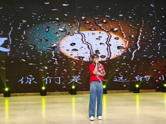 白鹭之声燃动青春 —— 共青科技职业学院白鹭声乐团成立庆典暨首场流行音乐会侧记